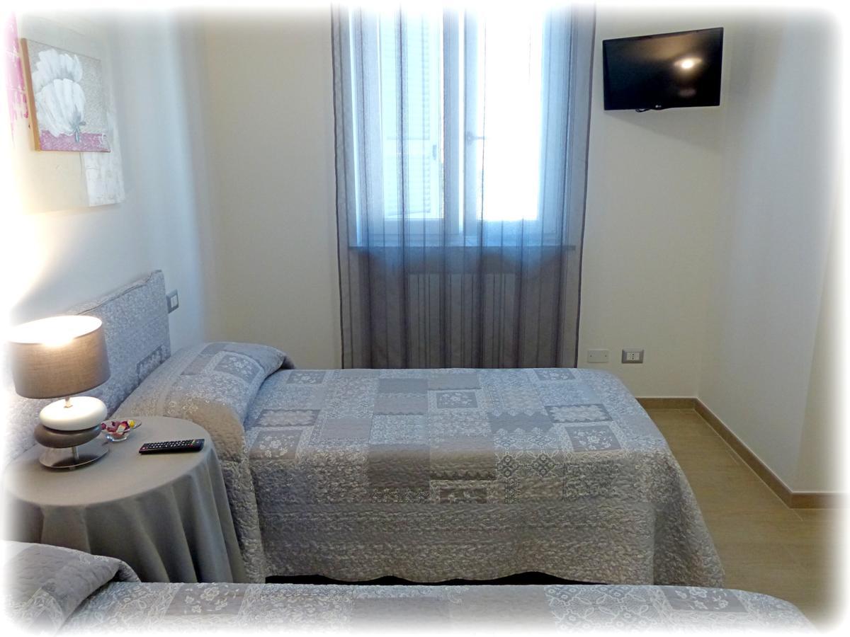 Marinella Guest House Cornale Luaran gambar