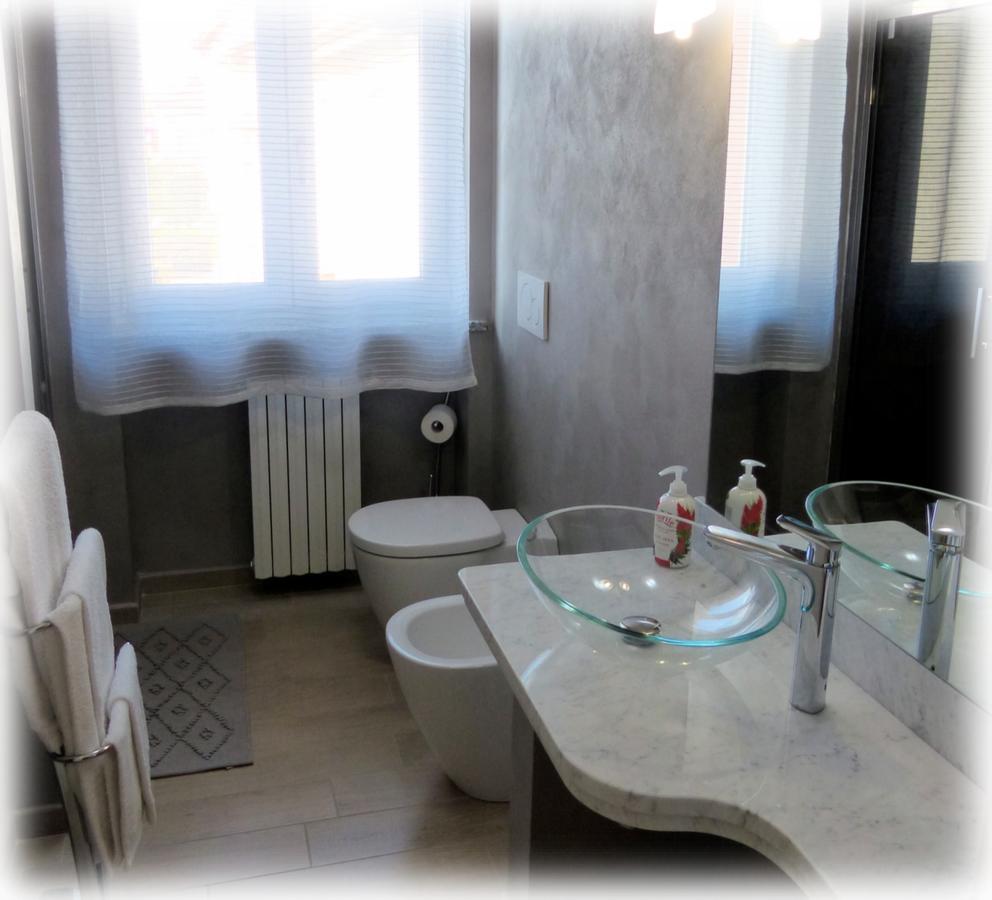 Marinella Guest House Cornale Luaran gambar