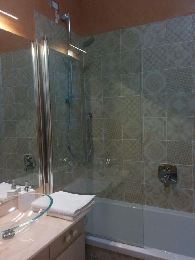 Marinella Guest House Cornale Luaran gambar
