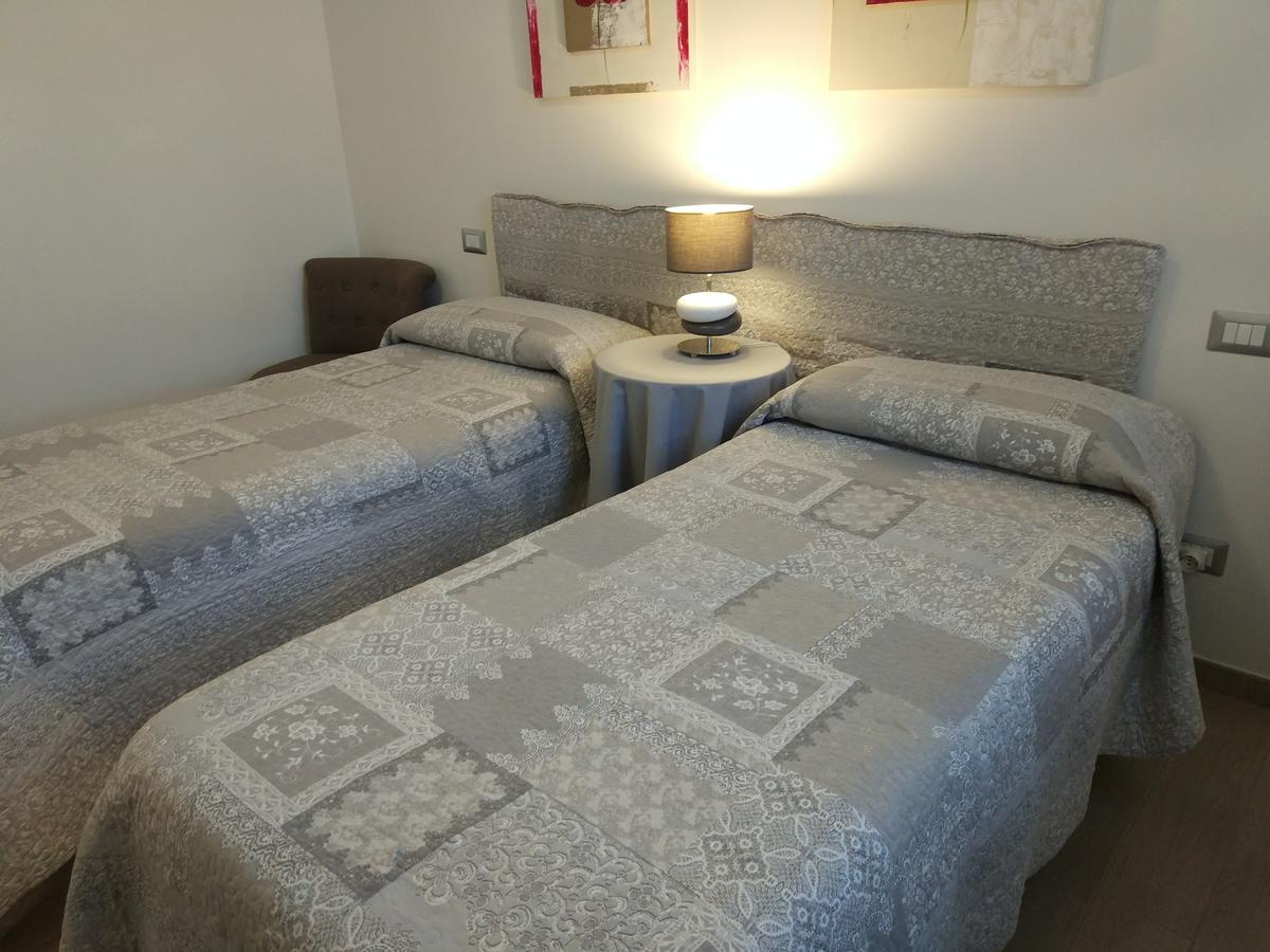 Marinella Guest House Cornale Luaran gambar